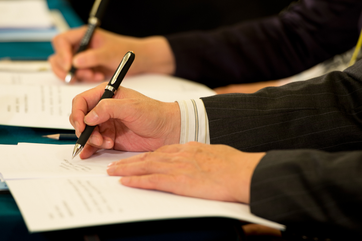 Why Trustees Might Seek Directions for Executing a Will